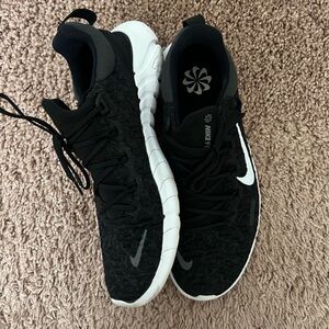 NIKE FREE RUN 2.0